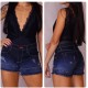 Short jeans escuro lavado, com lycra, com detalhe em surrado na frente