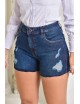 Short jeans lavado, com lycra, com detalhes, em rasgados frontais.