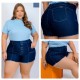 Short Plus size jeans escuro.